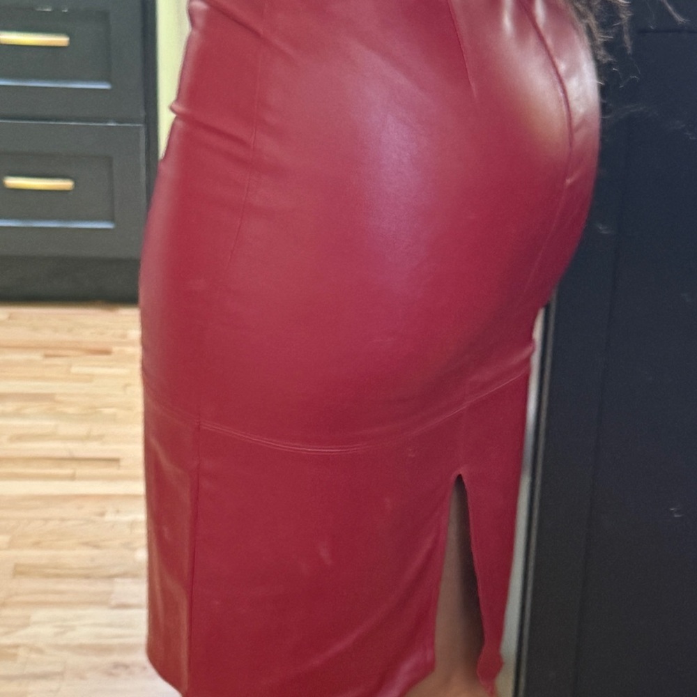 Faux Leather Pencil Skirt in Wine Red
